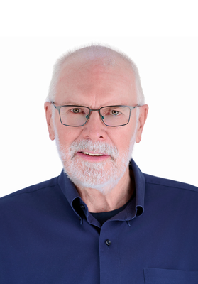 Portrait of Peter Hebb, Real Estate Consultant