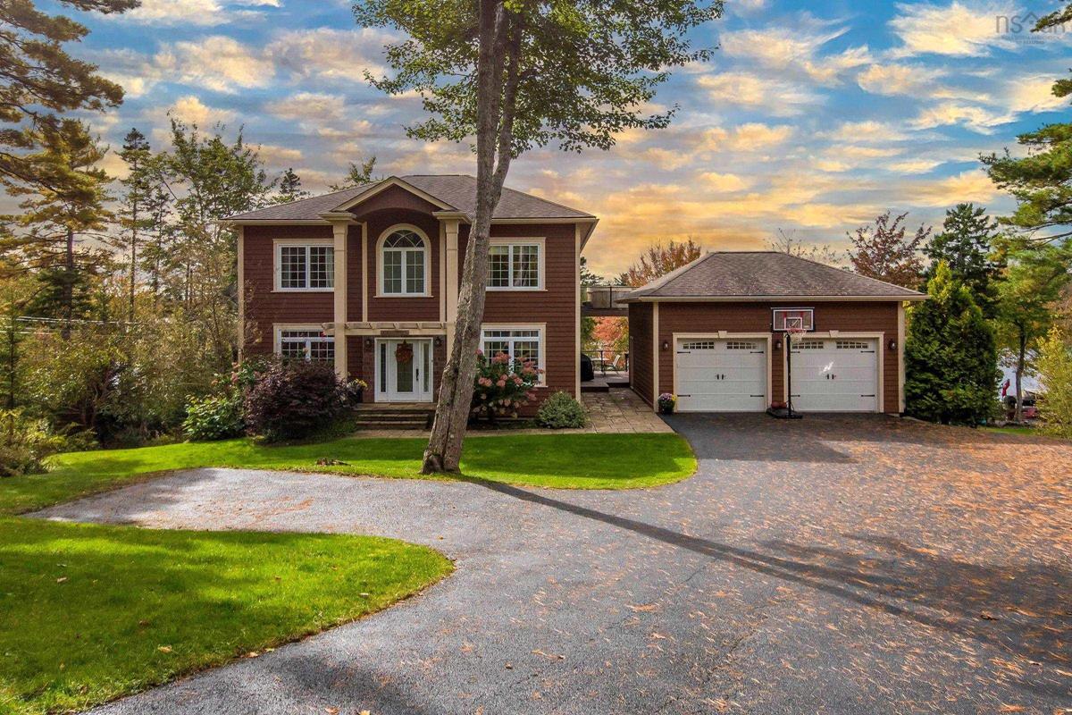 Fall river luxury homes, Waverly luxury homes, Fall river Waverly Luxury Homes, Luxury homes waverly, luxury homes fall river